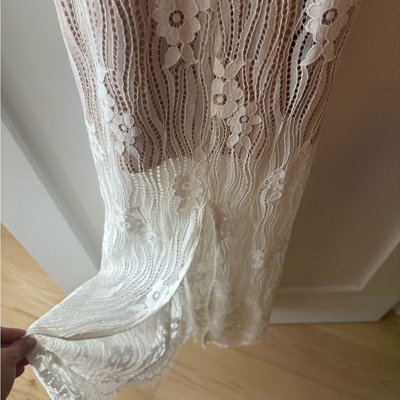 Wayf White Lace Floral Dress - Picture 2 of 4